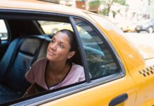 בחירת מוניות: טויוטה ראב 4, חשמליות ומוניות למכירה